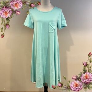 LuLaRoe Carly mint green color‎ short sleeve a-line Dress size small